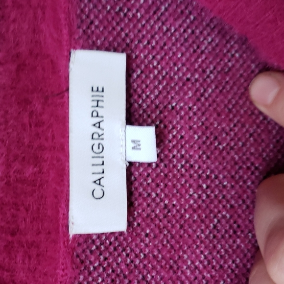 LAST CHANCE DONATING TONIGHT SALE PINK Floral Women's Sweater - Picture 3 of 6